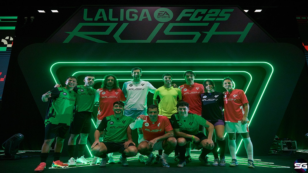 LALIGA EA SPORTS X FC 25 RUSH CORONÓ AL EQUIPO DE LEYENDAS FRENTE AL DE STREAMERS 